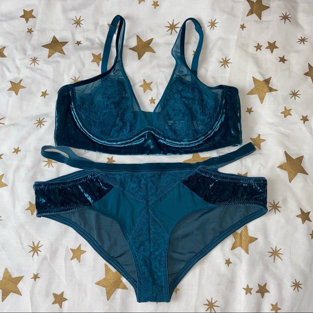 Blue Velvet Honeydew Intimates Bra Panty Set 34C L